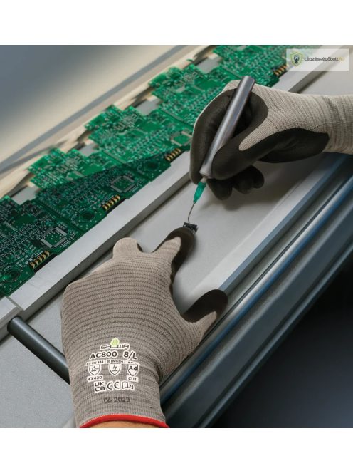 SHOWA DURACoil Alpha AC800 vágásbiztos antisztatikus (ESD) szerelőkesztyű